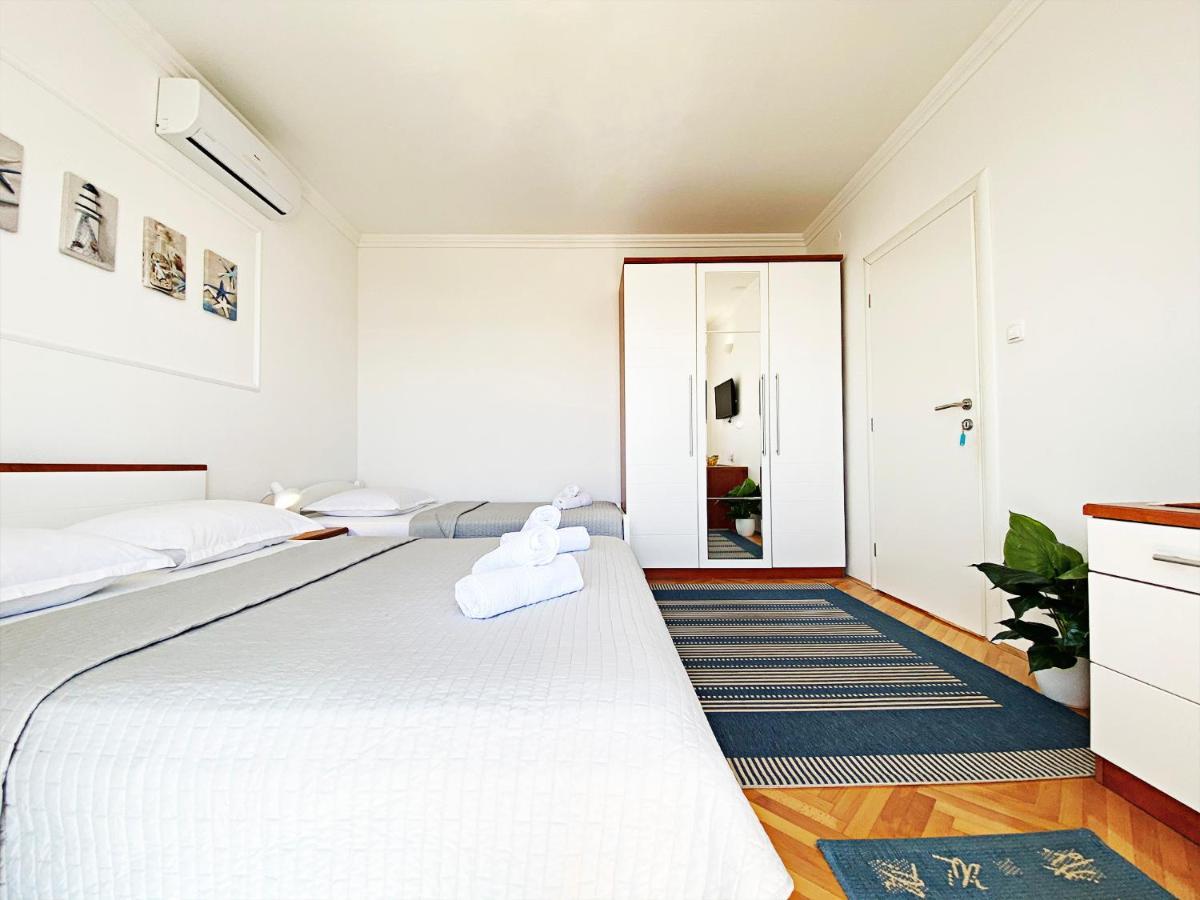 Apartments And Rooms Katarina Živogošće 외부 사진